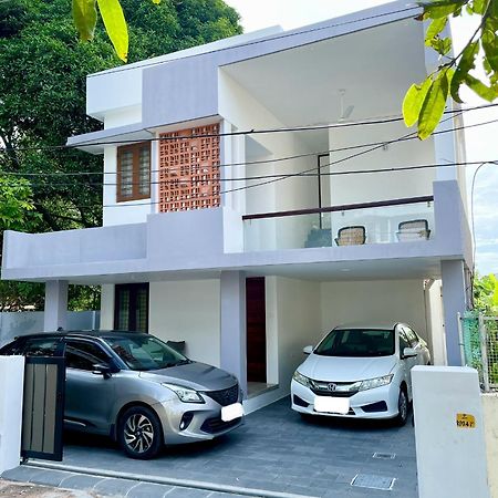 Casa Grey Trivandrum Villa Thiruvananthapuram Buitenkant foto